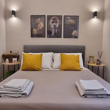 Masaniello Apartment Napoli Esterno foto