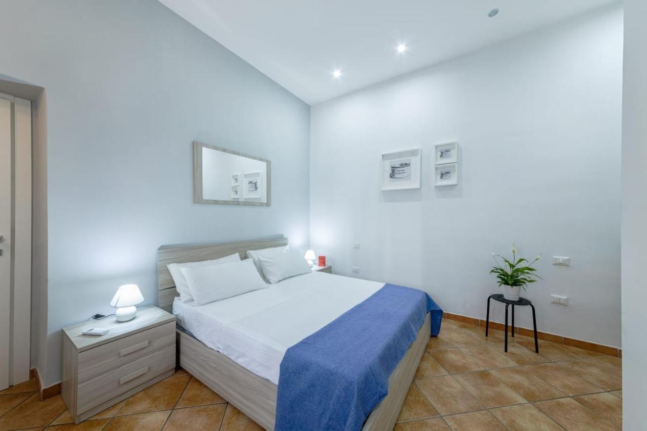 Masaniello Apartment Napoli Esterno foto