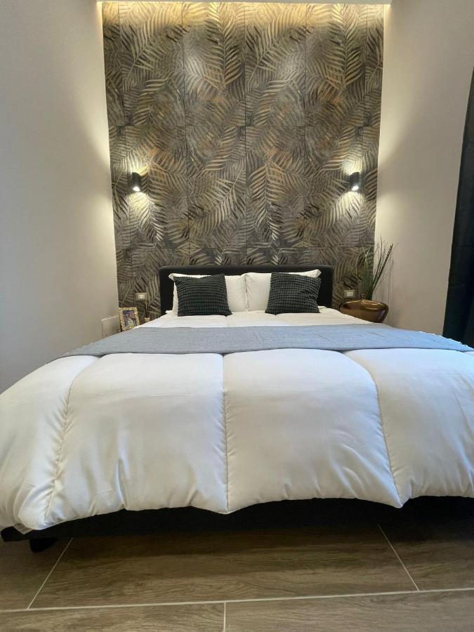 Masaniello Apartment Napoli Esterno foto
